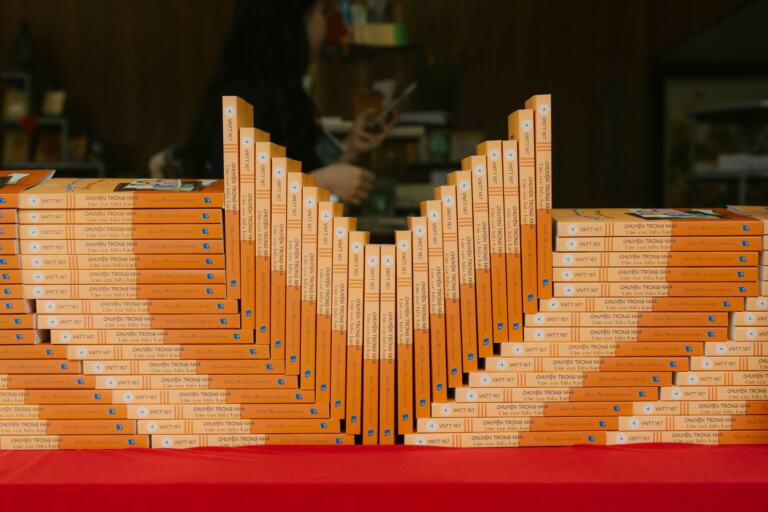 Book Launch Party Ideas: 30 Creative Ways To Celebrate Your Release In 2026