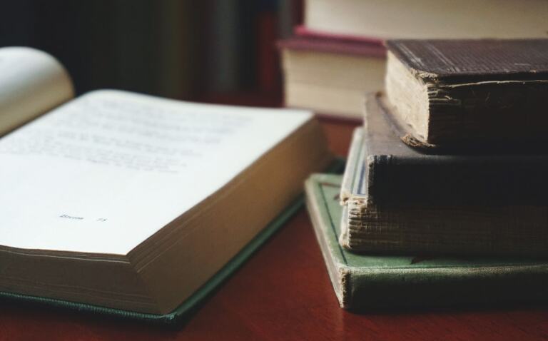 Books Like The Outsiders: 8 Gritty Coming‑Of‑Age Novels Every Fan Should Read